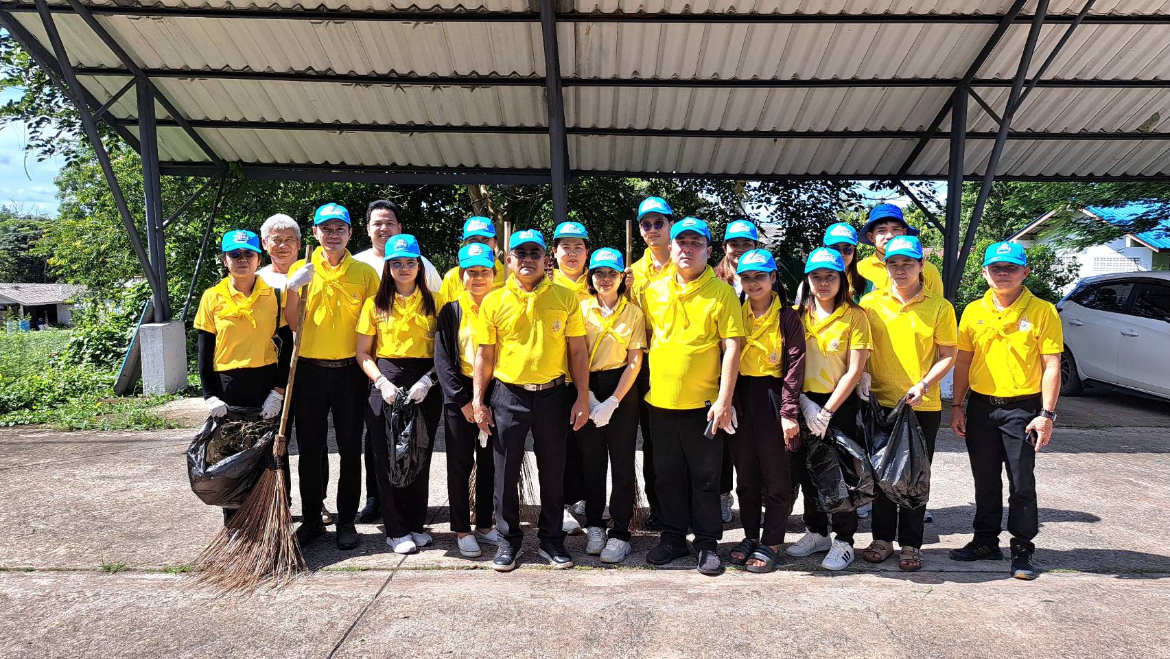 กิจกรรมจิตอาสาพัฒนาปรับปรุงภูมิทัศน์ที่ว่าการอำเภอวังจันทร์ จังหวัดระยอง